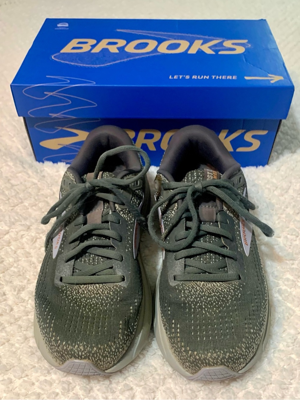 Brooks Ghost Max 2 Ebony Lilac Copper Running Shoes 1204201B005 Womens 7 WIDE